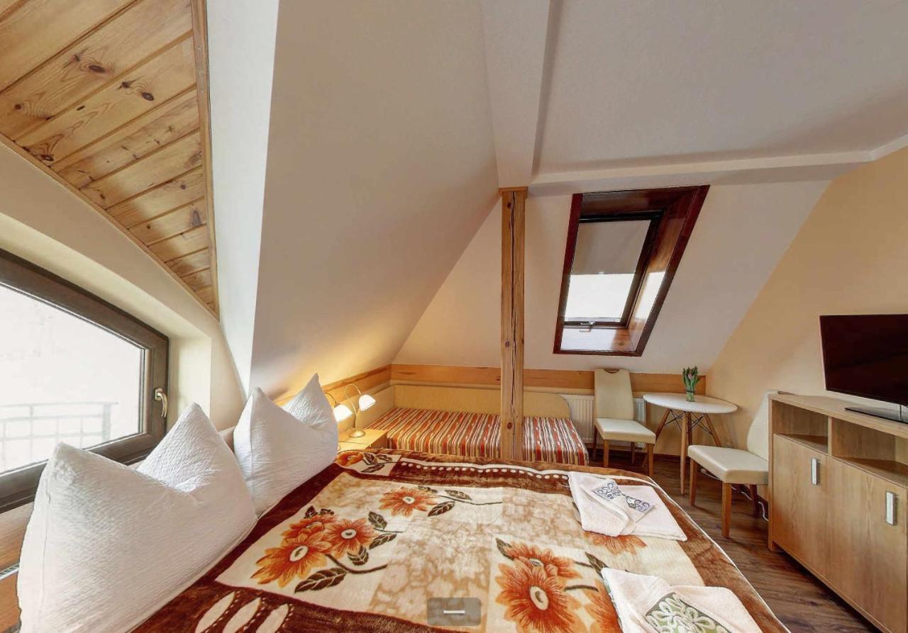 Villa Jura Pokoje Goscinne Zarki Extérieur photo